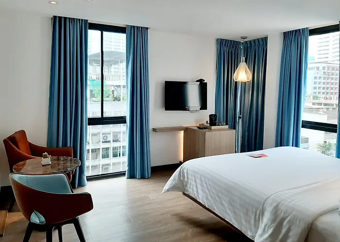 Sachas Uno Asoke Sukhumvit Hotel