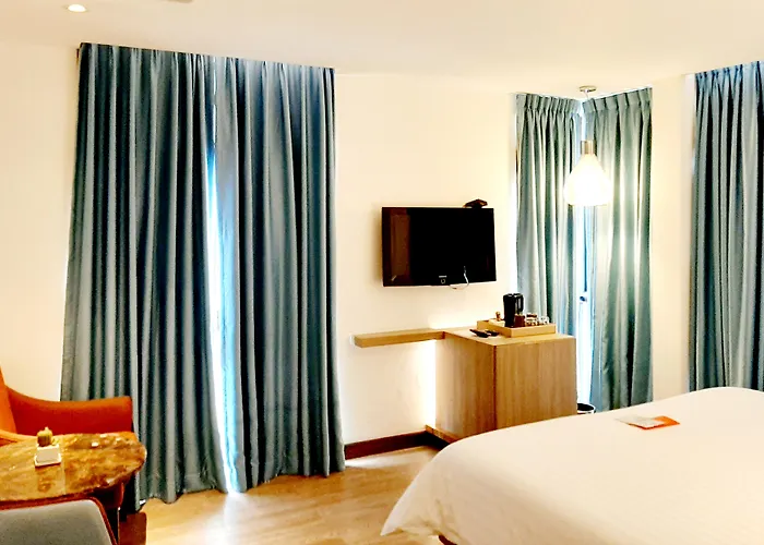 Sachas Uno Asoke Sukhumvit 3*