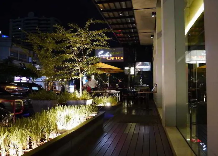 Sachas Uno Asoke Sukhumvit ホテル バンコク都