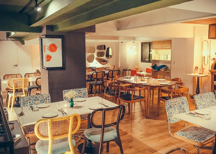 Sachas Uno Asoke Sukhumvit מלון 3*