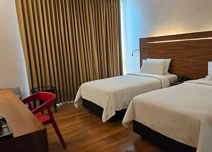 Sachas Uno Asoke Sukhumvit Hotel 3*