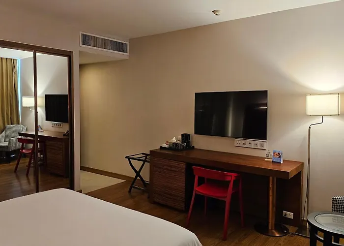 Sachas Uno Asoke Sukhumvit Bangkok