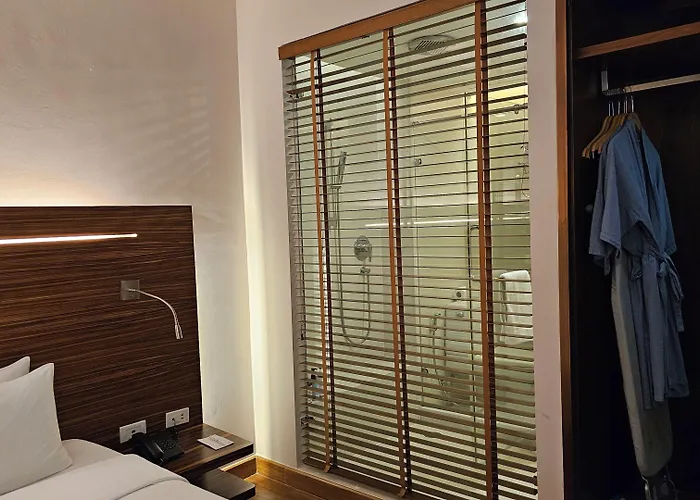 Hotel Sachas Uno Asoke Sukhumvit 3*
